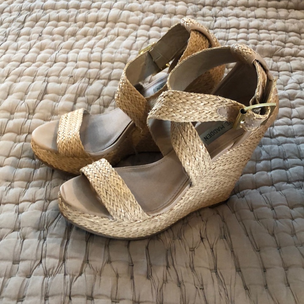 Tan Wedges